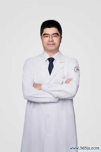 听大夫的话|腿脚发凉、步碾儿腿疼? 别让“间歇性跛行”拖垮你的双腿!
